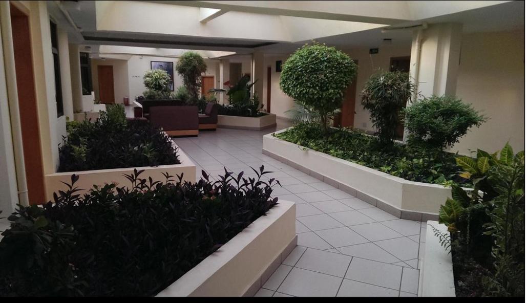 Hotel Marjorie 'Y' Tema Ngoại thất bức ảnh